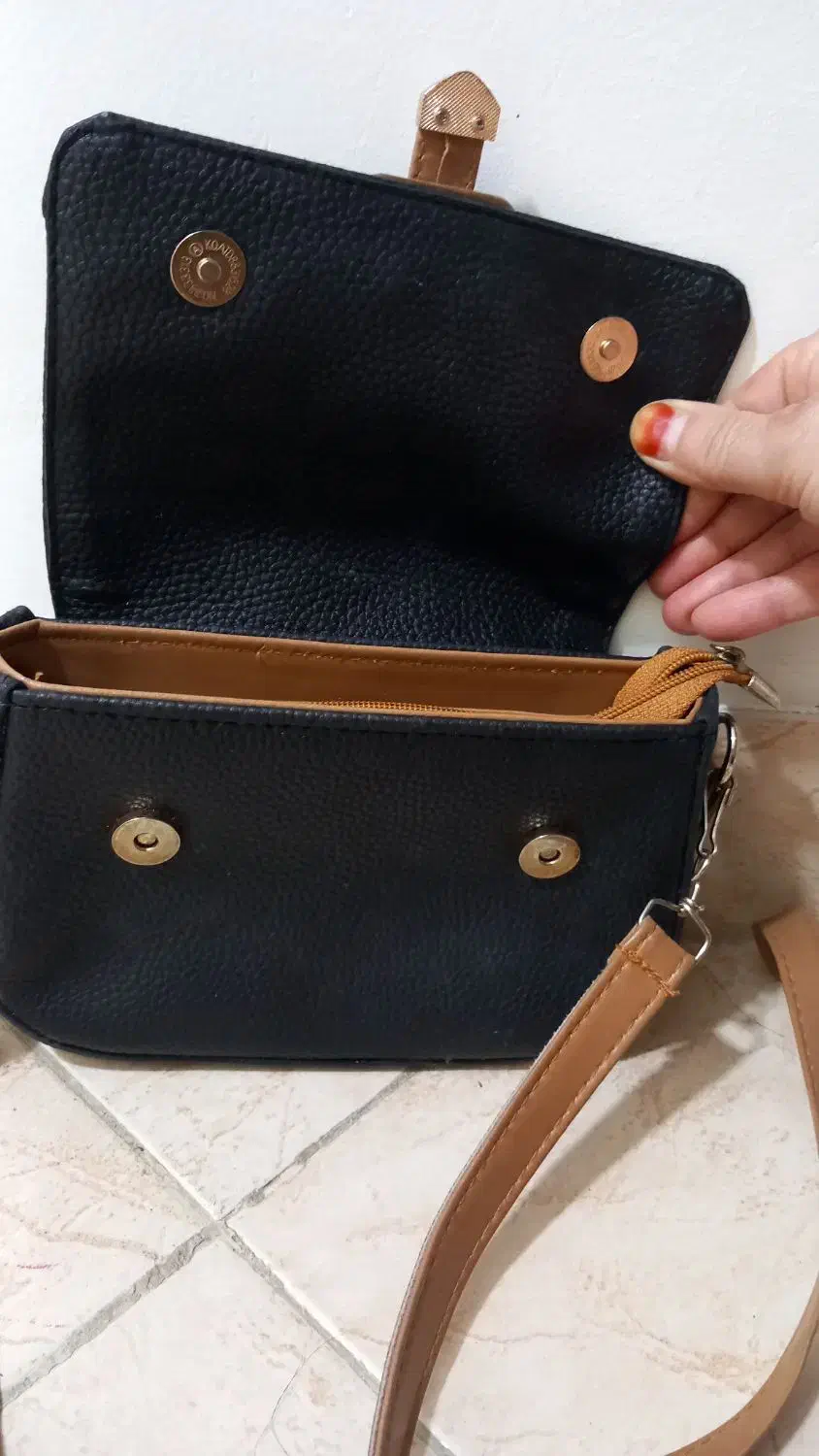 کیف|کیف، کفش، کمربند|رشت, یخسازی|دیوار