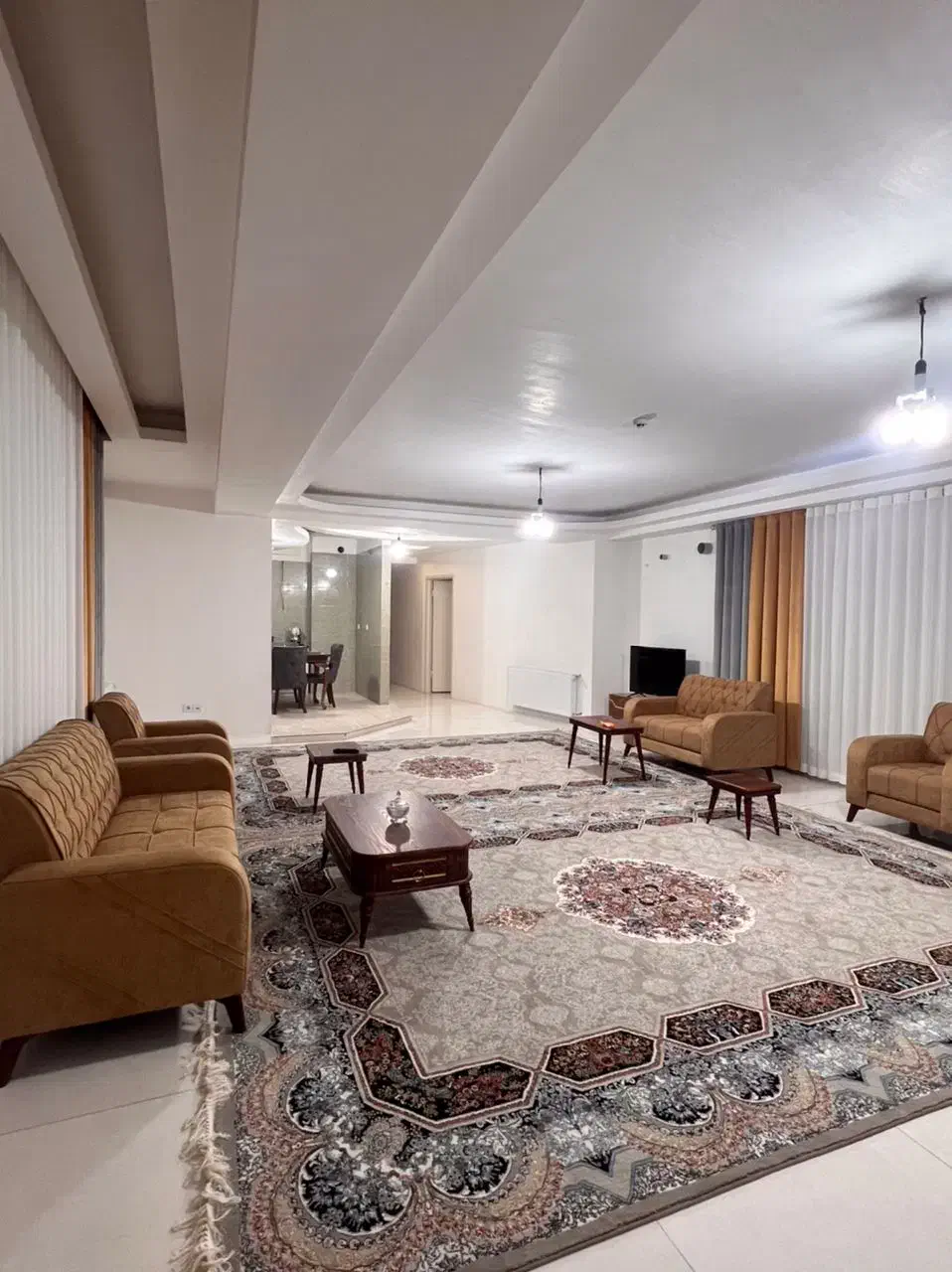 اقامتگاه اجاره ای|اجارهٔ کوتاه‌مدت آپارتمان و سوئیت|تبریز, |دیوار