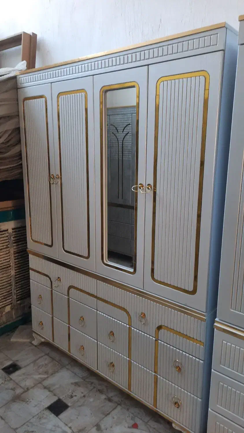 آماده همکاری با نمایشگاه صنایع چوبی|تخت و سرویس خواب|قم, قلعه کامکار|دیوار