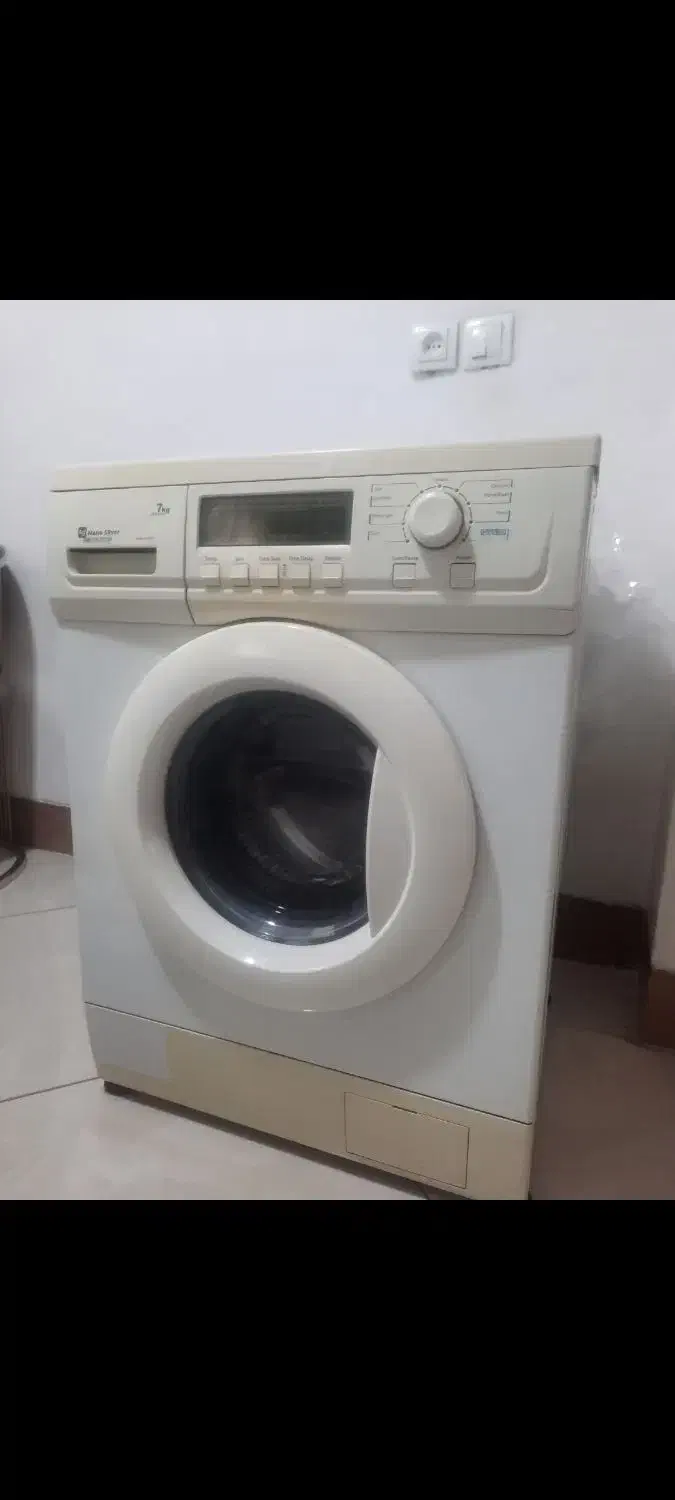 لباسشویی اسنوا ۷ ک|ماشین لباسشویی و خشککن لباس|فولادشهر, فولادشهر|دیوار