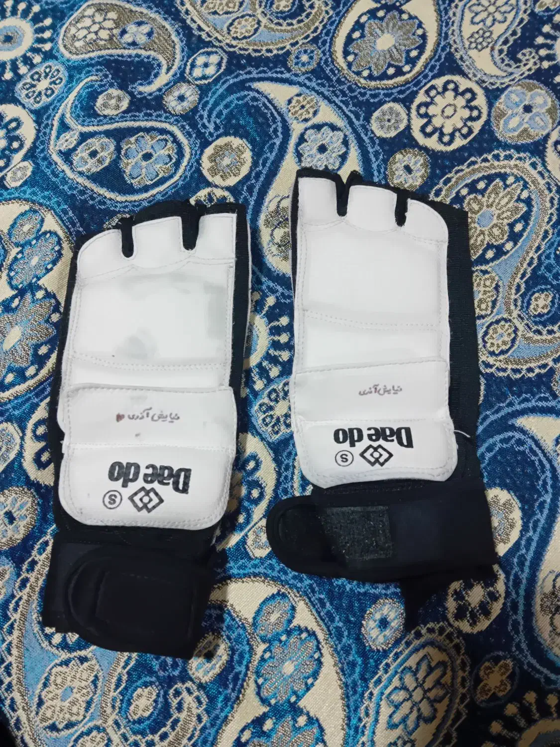 وسایل تکواندو|تجهیزات ورزشی|رشت, نخودچر|دیوار