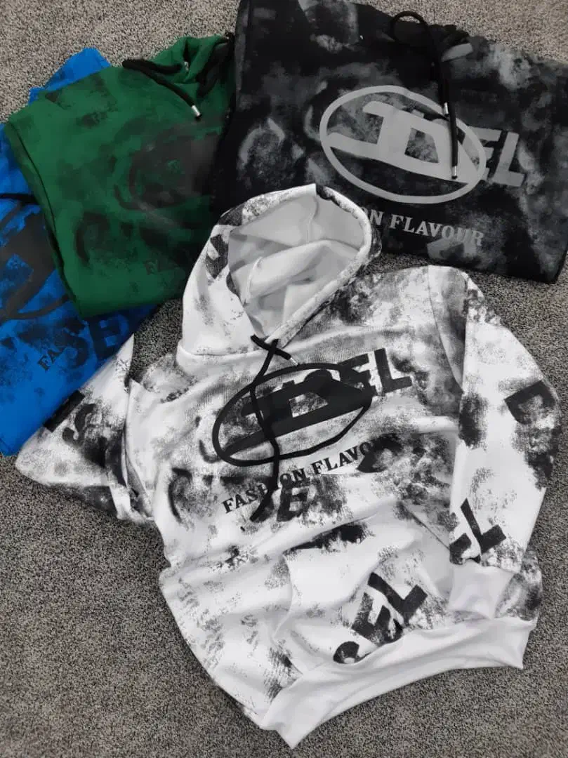 سیوشرت کلاه دار|لباس|بندر گناوه, |دیوار