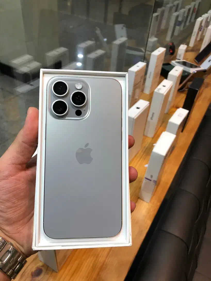 آیفون ۱۵ پرو مکس|موبایل|تهران, هروی|دیوار