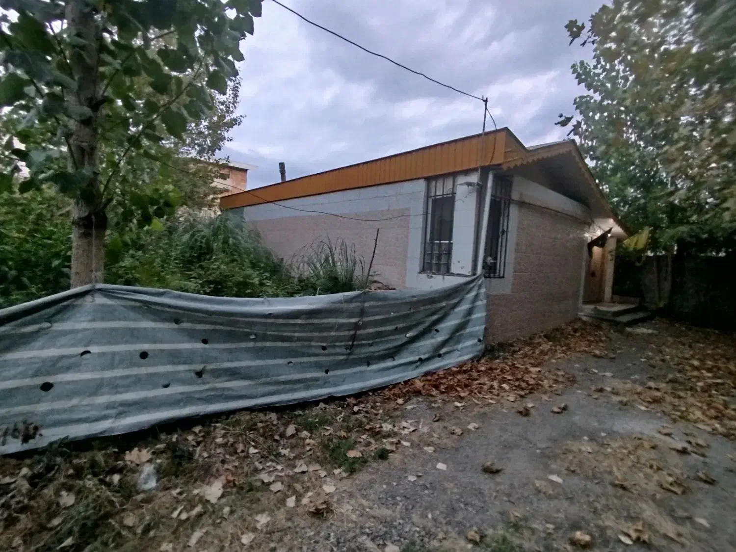 فروش زمین 200 متری مسکونی در ابتدای خیابان مطهری|فروش زمین و ملک کلنگی|لاهیجان, خالو باغ|دیوار