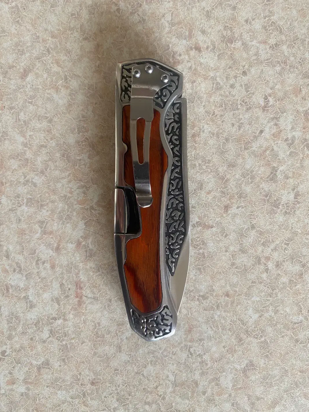 چاقوی سویسی اصل اورجینال نو کلکسیونی|کلکسیون اشیاء عتیقه|بوکان, |دیوار