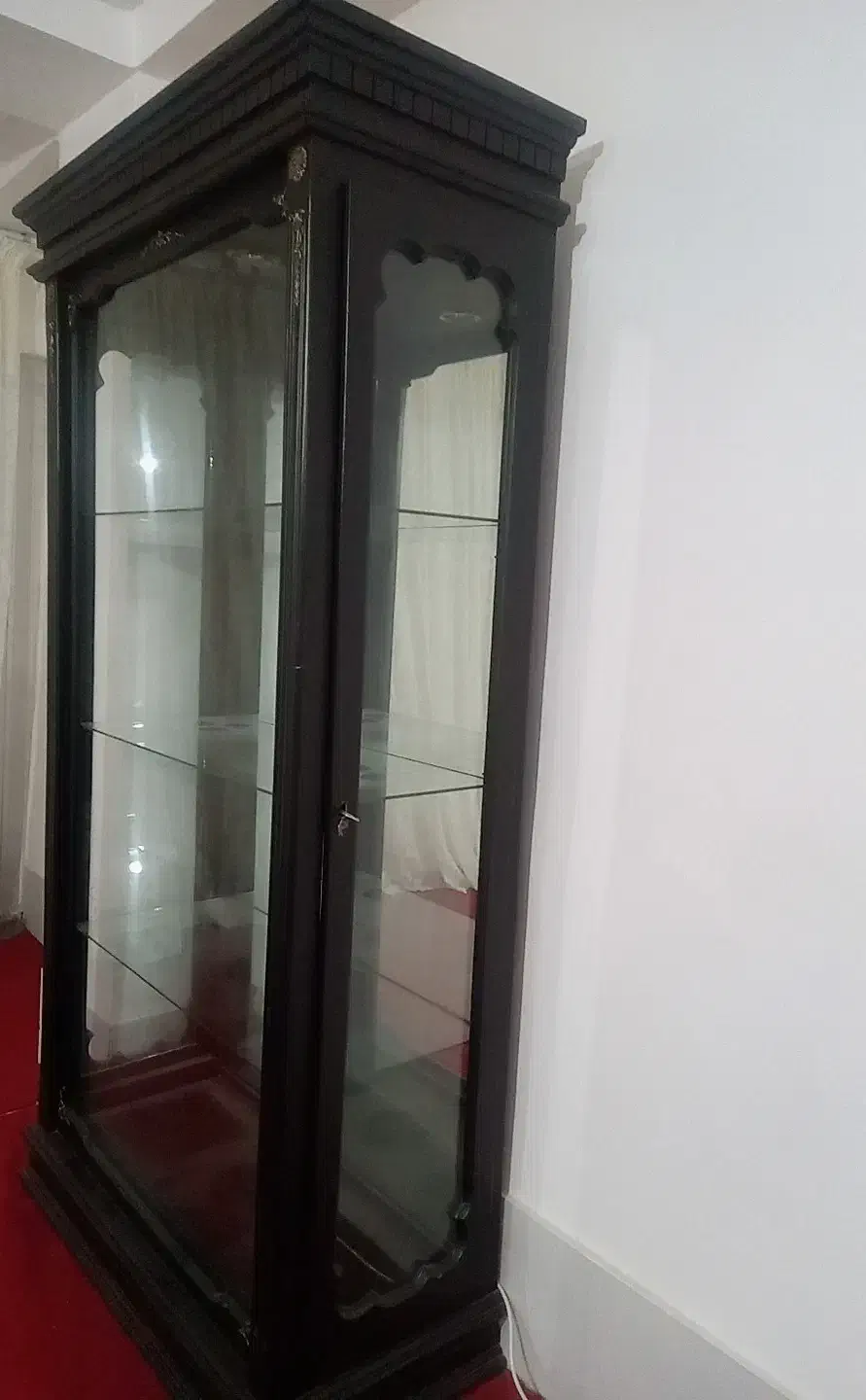 بوفه و کتیبه و لوستر و میز شیشه ای|بوفه، ویترین، کنسول|بجنورد, |دیوار