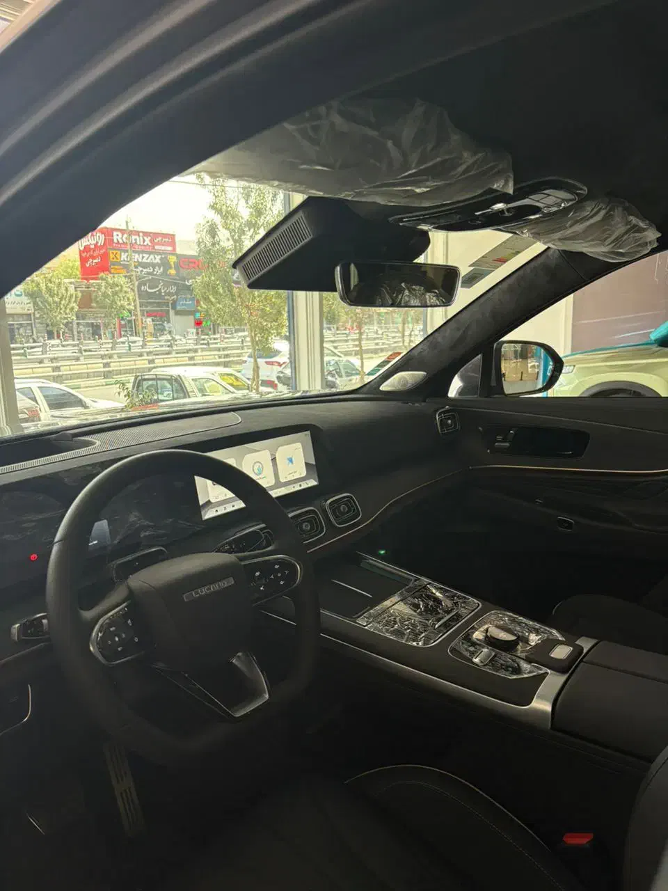 لوکانو ال ۸ خاکستری مدل ۱۴۰۴|خودرو سواری و وانت|شیراز, فرهنگ شهر|دیوار