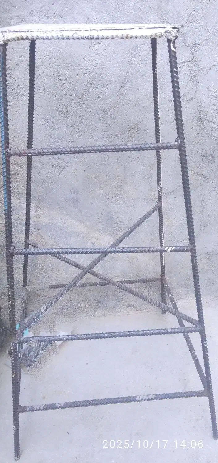 چهار پایه با سنگ اوپن|فعالیت داوطلبانه|سرپل ذهاب, |دیوار