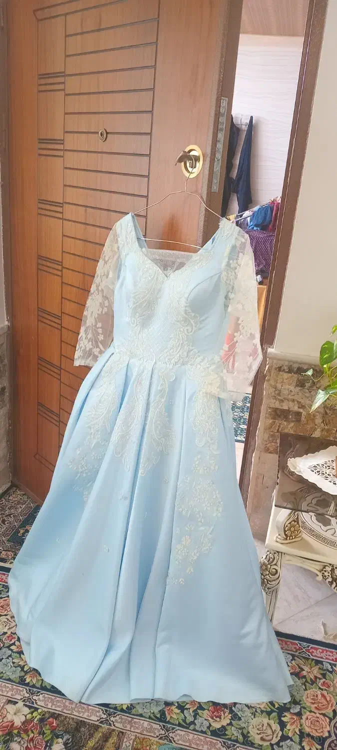 لباس عروس|لباس|صومعهسرا, |دیوار