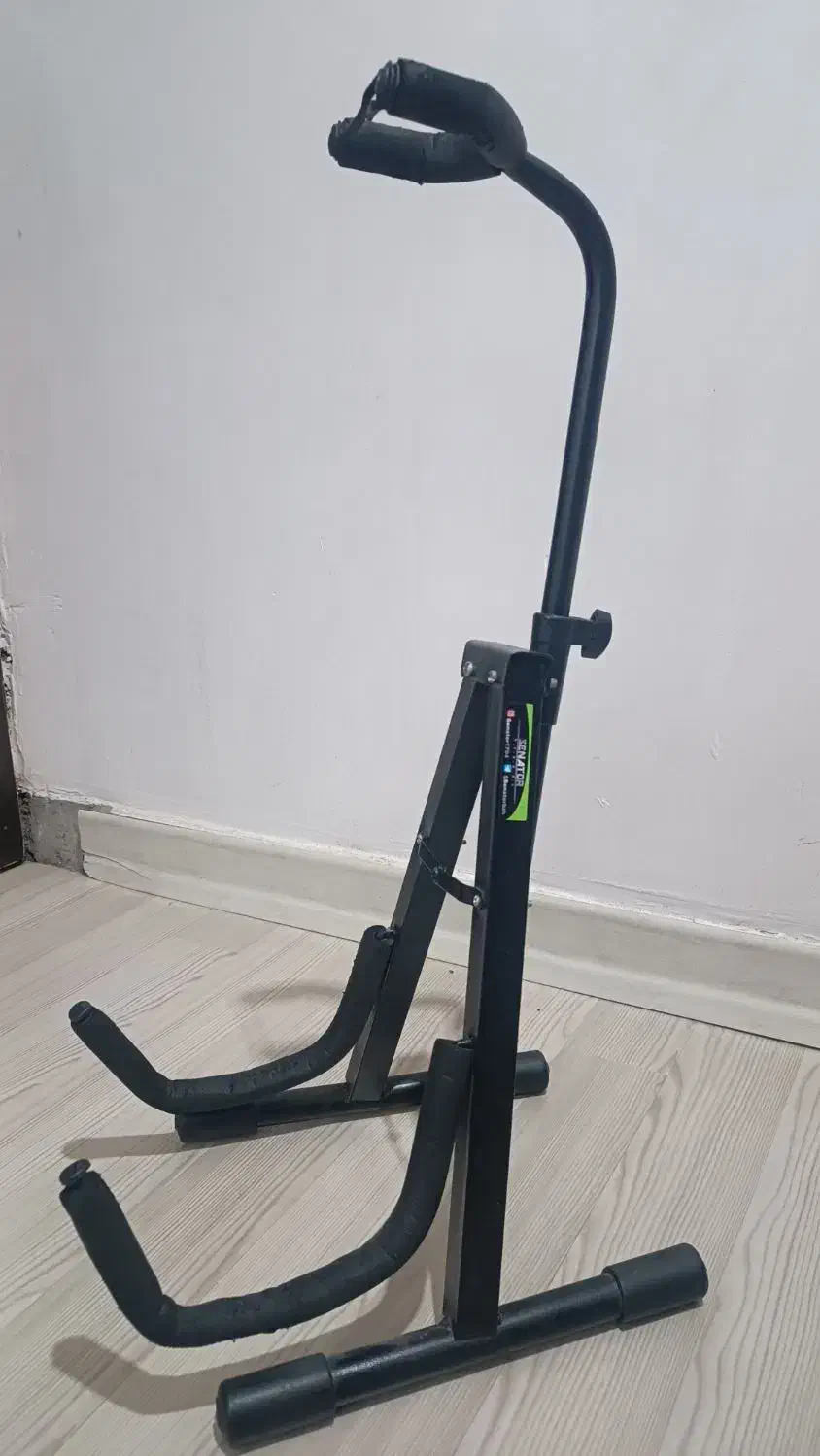 پایه و زیرپایی گیتار|گیتار، بیس، امپلیفایر|دزفول, |دیوار