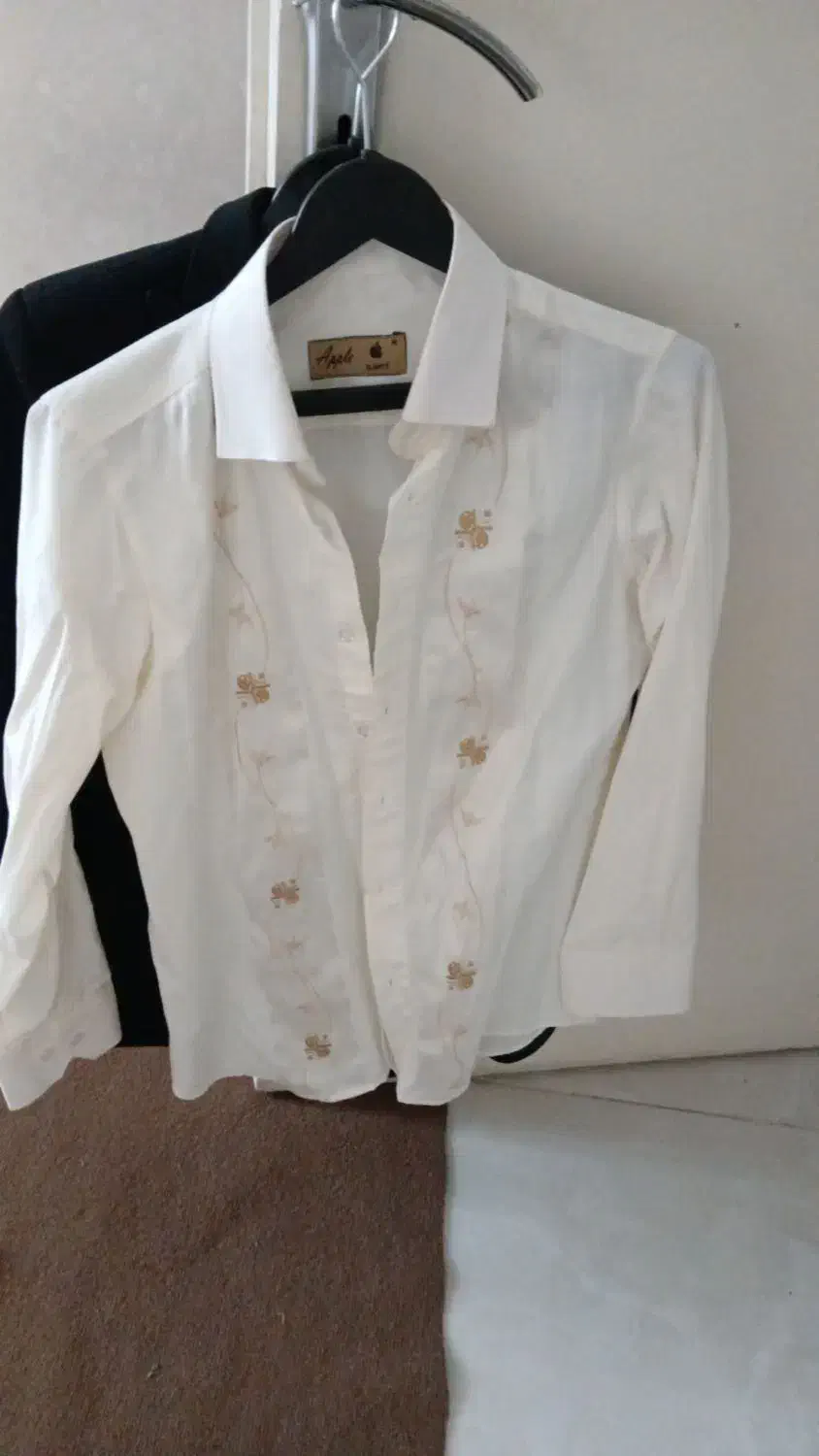 کت و شلوار|لباس|تهران, دبستان|دیوار