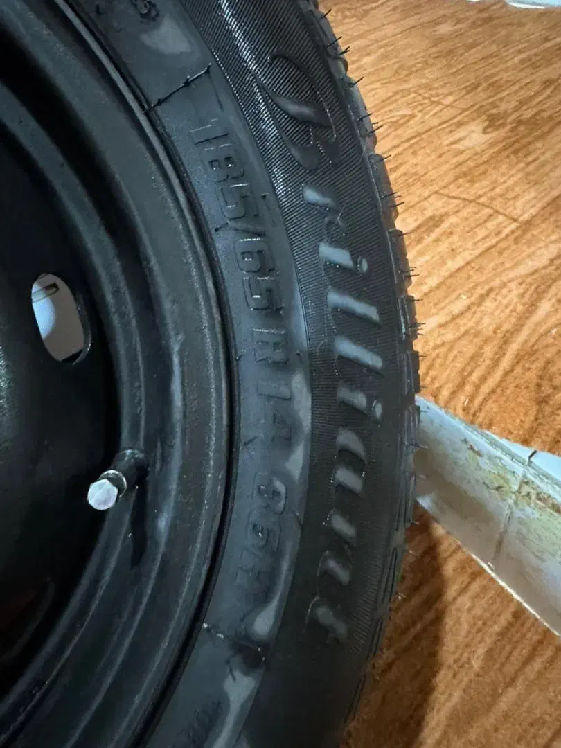 یک جفت رینگ و لاستیک بارز درحد اک 14|قطعات یدکی و لوازم جانبی|اهواز, شهرک دانشگاه|دیوار