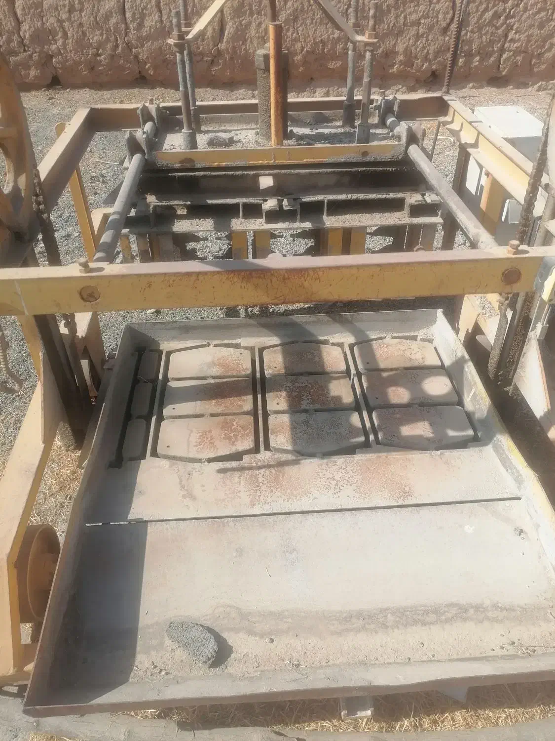 فروش دستگاه بلوک زنی تخمگذار|مصالح و تجهیزات ساختمان|نجف‌آباد, گلدشت|دیوار