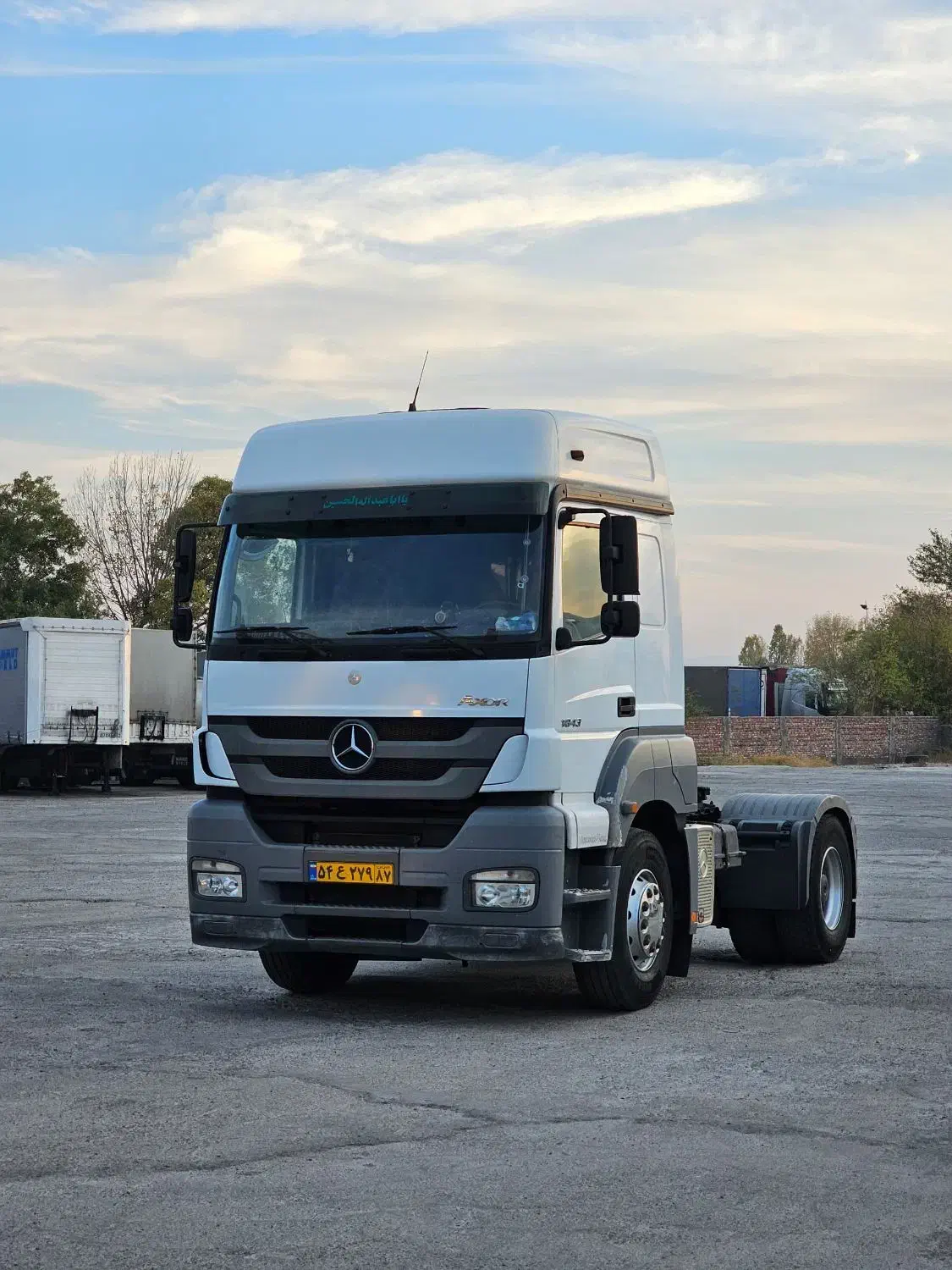 آکسور 1393تحویلی1395|خودرو سنگین|میانه, |دیوار