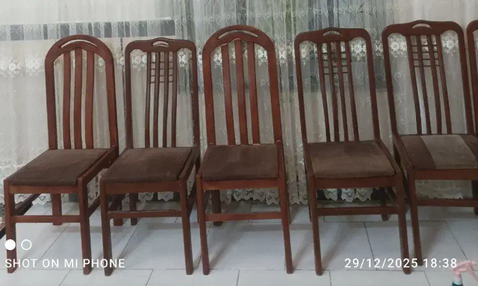 صندلی چوبی|میز و صندلی غذاخوری|اهر, |دیوار