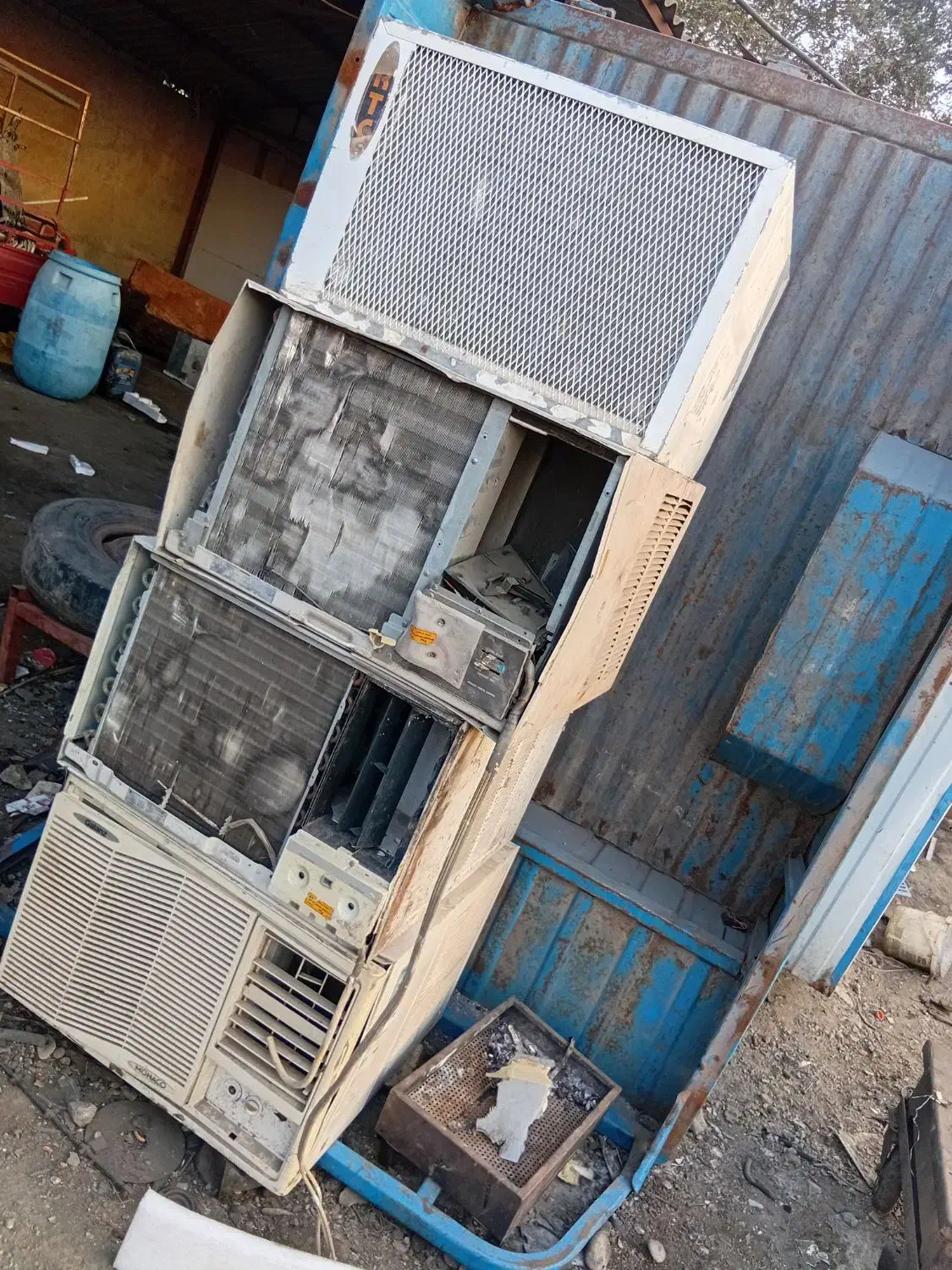 خرید انواع ضایعات درب منزل یا محل شما|عمدهفروشی|گرگان, |دیوار