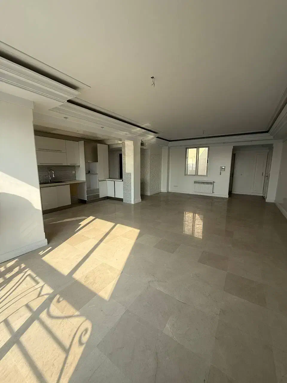 ۸۵ متر دو خواب فول امکانات ۱۵ واحدی