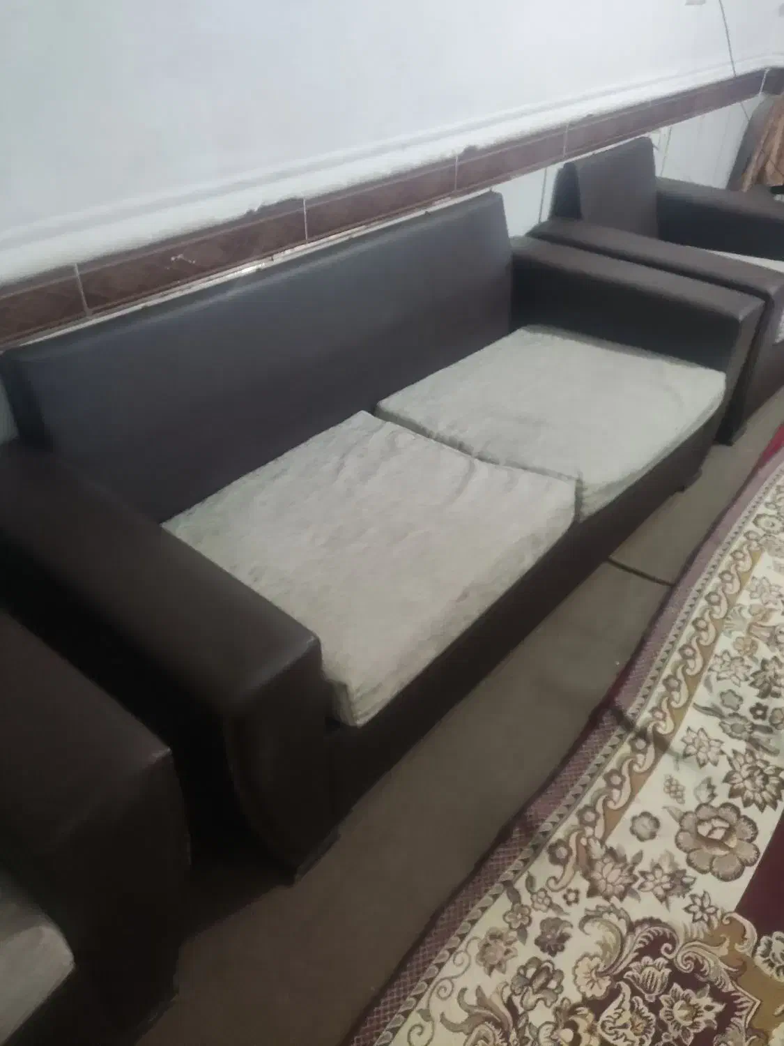 مبل راحتی. 7نفره|مبلمان خانگی و میز عسلی|جلین, |دیوار