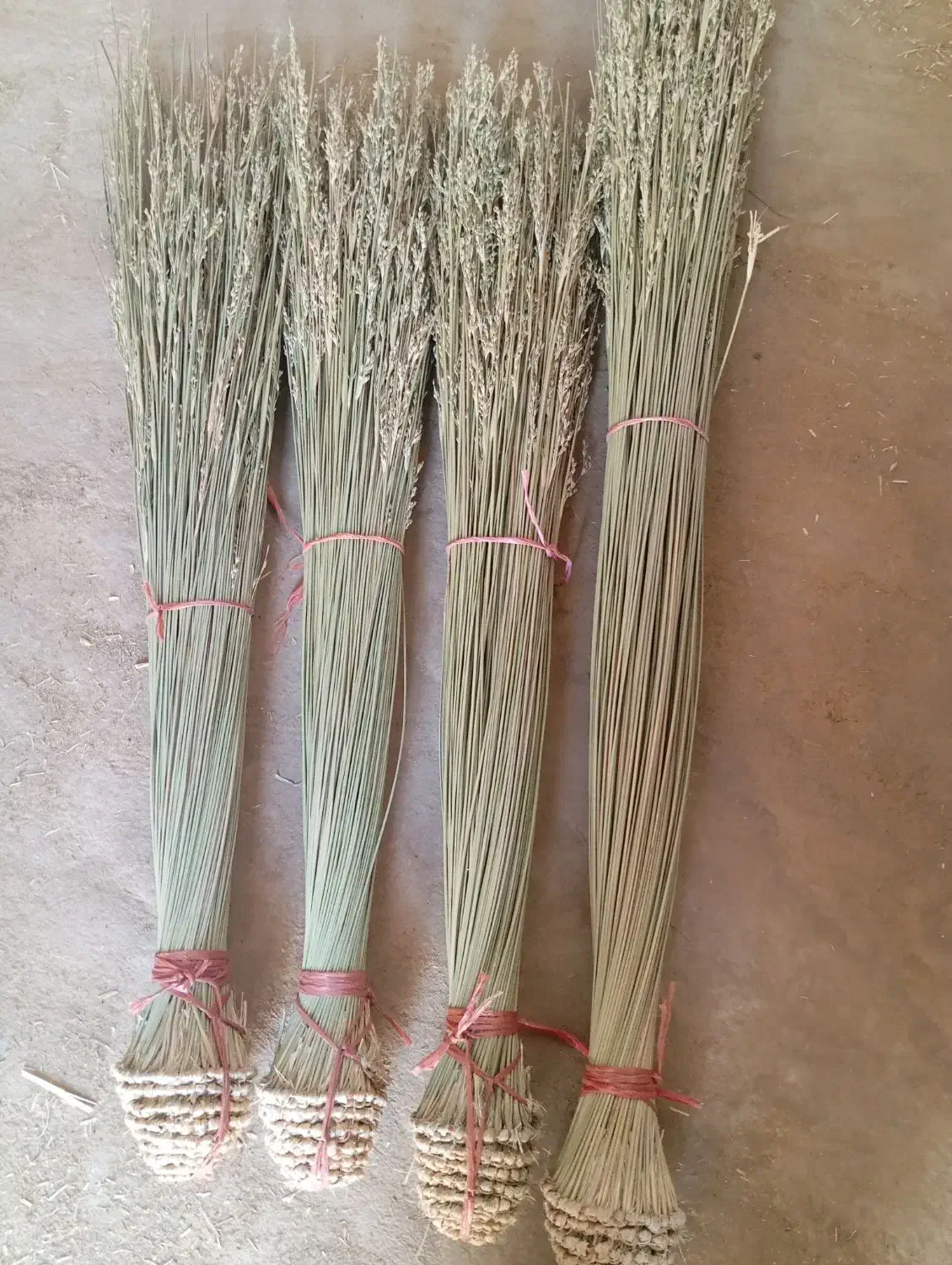 جارو محلی|لوازم نظافت|کازرون, |دیوار