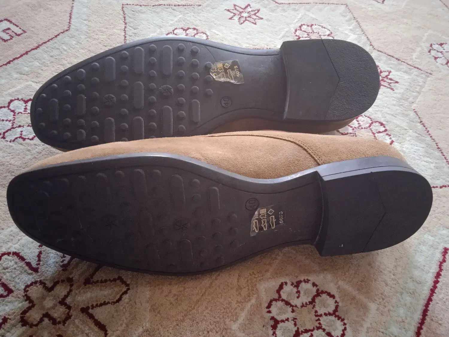 کفش جیر|کیف، کفش، کمربند|شهریار, رامین|دیوار