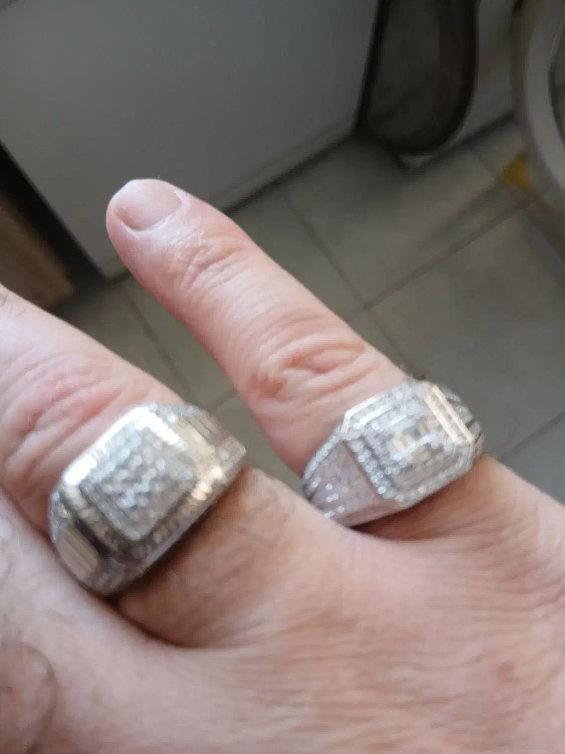 یکعدد انگشتر نقره باروکش طلا سفید عیار ۹۲۵ نو|جواهرات|سمنان, |دیوار