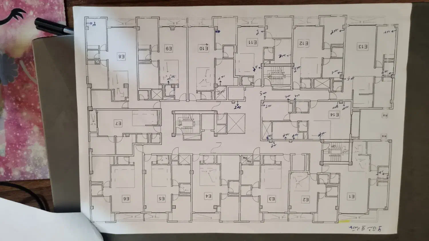 نیازمندی ب استاد کار گچکاری(گچ وخاک)|استخدام معماری، عمران و ساختمانی|شاهین‌شهر, خانه کارگر|دیوار