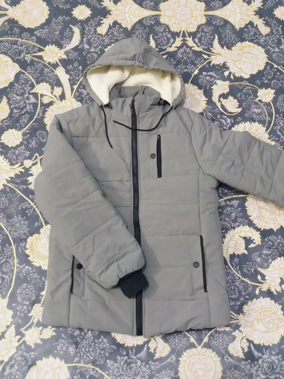 ۲عدد کاپشن پسرانه|لباس|سنندج, |دیوار