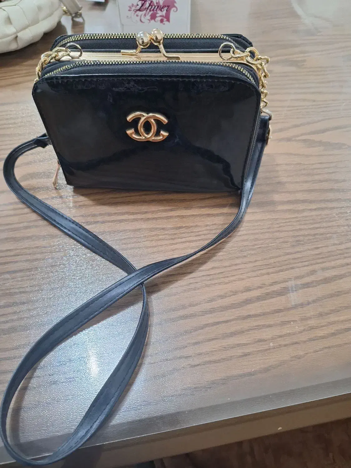 کیف|کیف، کفش، کمربند|ایلام, |دیوار