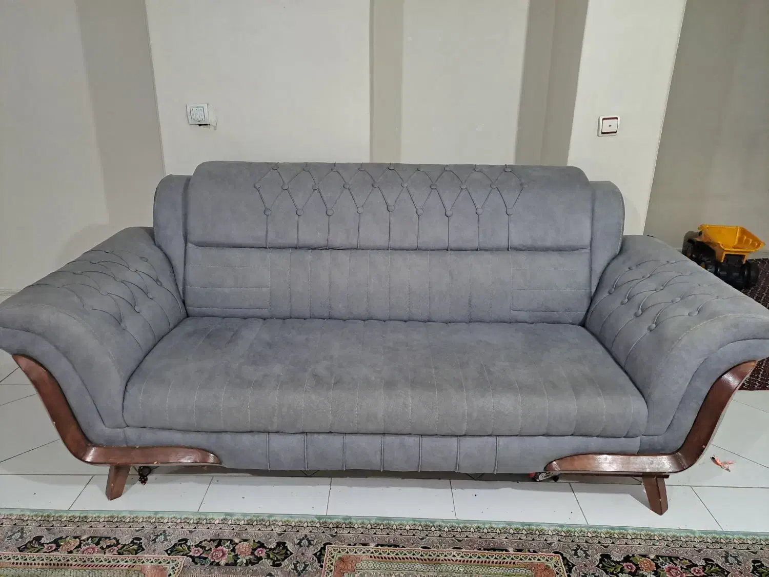 مبل چستر|مبلمان خانگی و میز عسلی|همدان, |دیوار