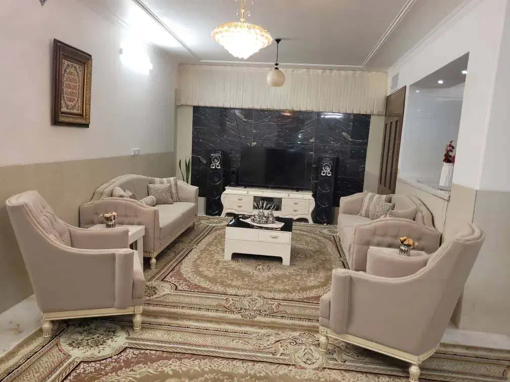 فروش فوری مبل|مبلمان خانگی و میز عسلی|تفت, |دیوار