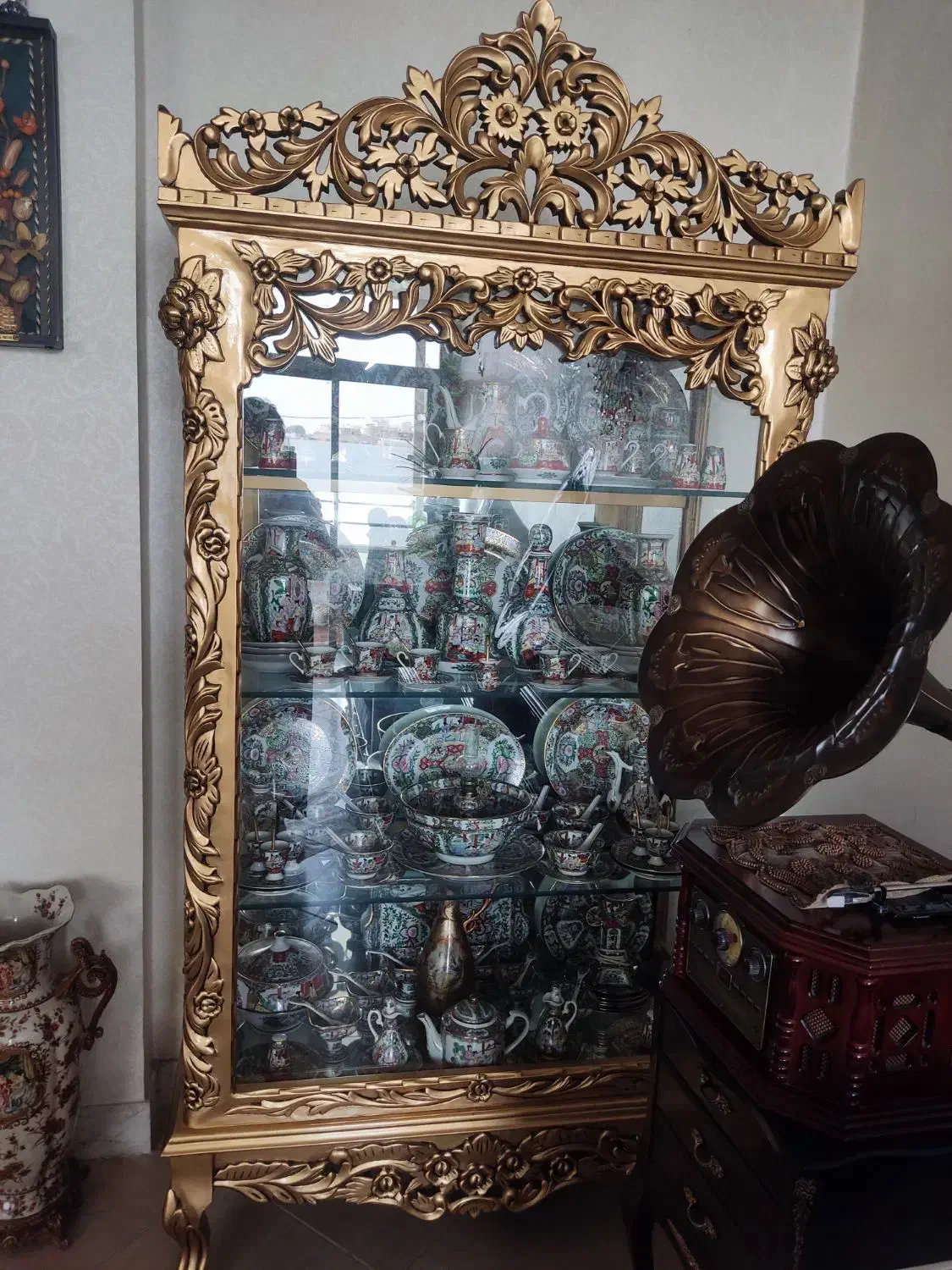 ویترین منبت کار دست|بوفه، ویترین، کنسول|اصفهان, محله اسلامی|دیوار