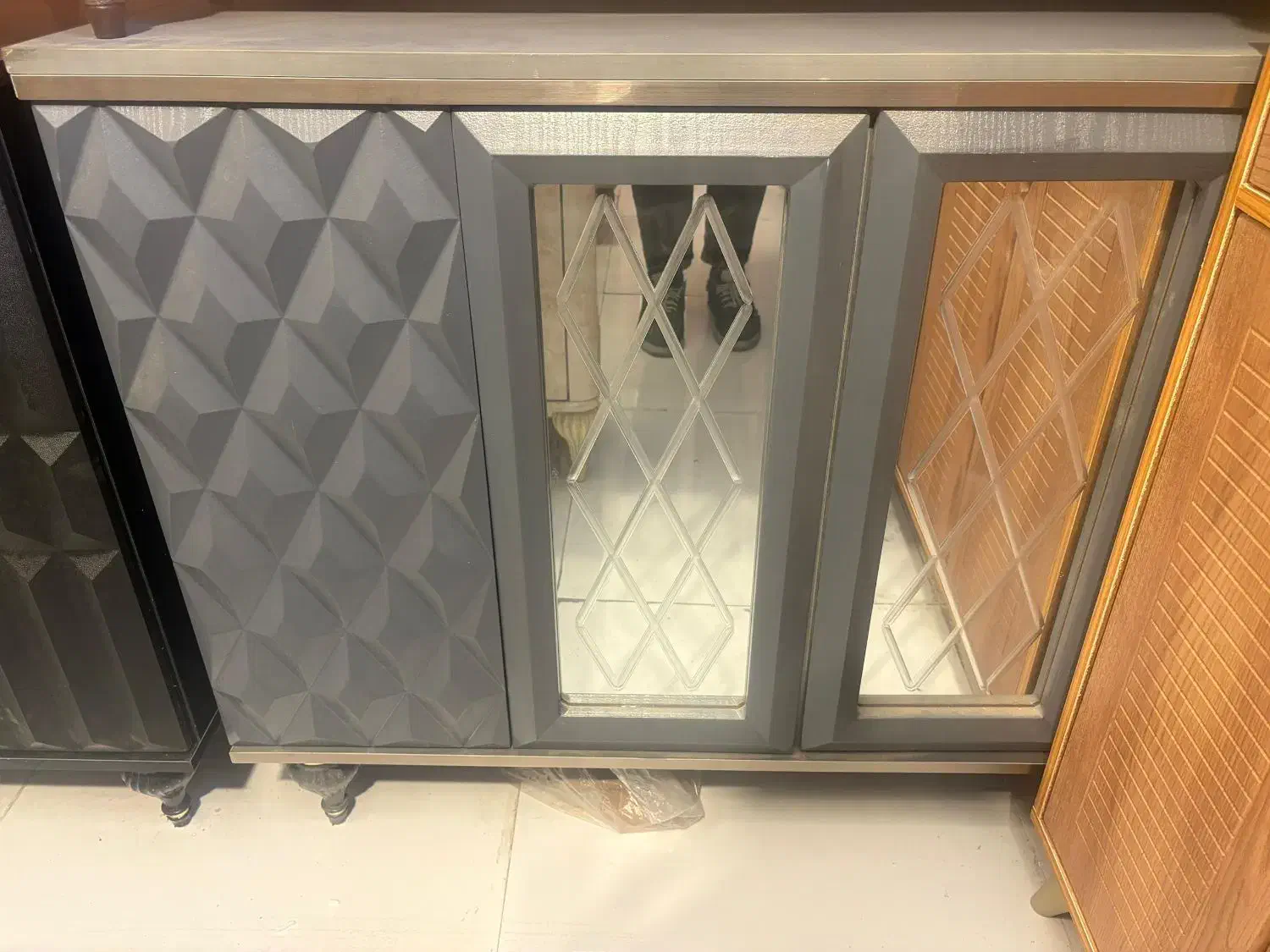 کنسول با طبقات جاکفشی|مبلمان خانگی و میز عسلی|اهواز, نادری|دیوار