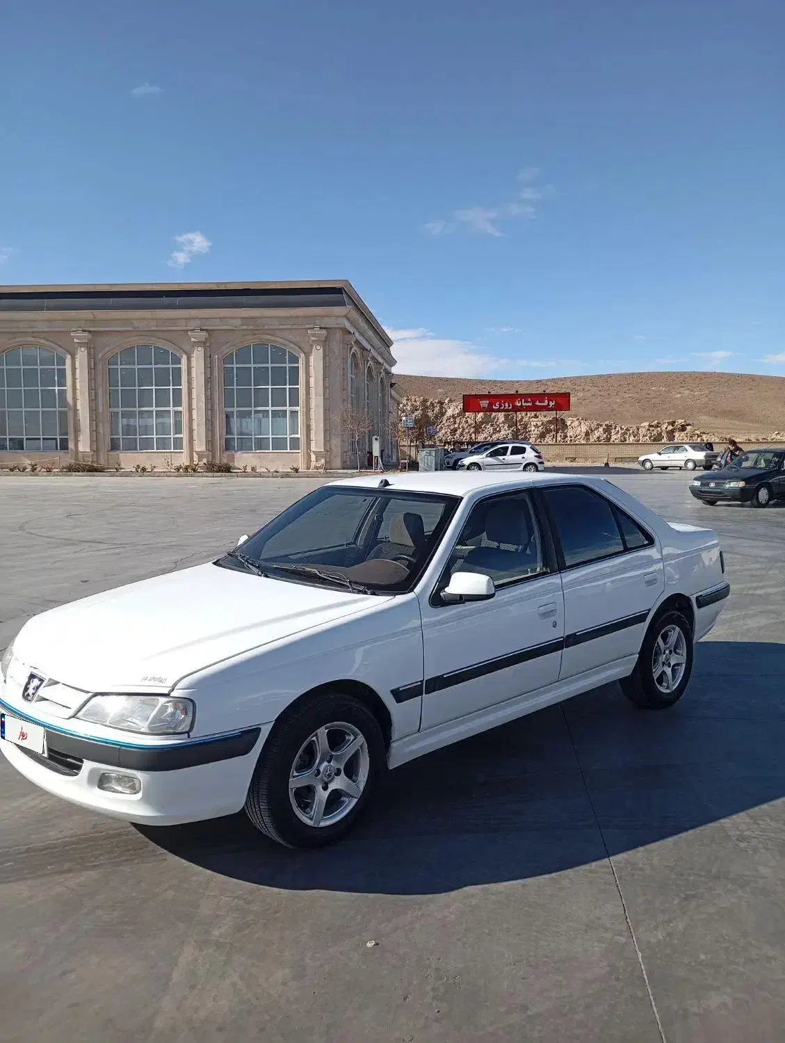 فروشنده|خودرو سواری و وانت|خرم‌آباد, |دیوار