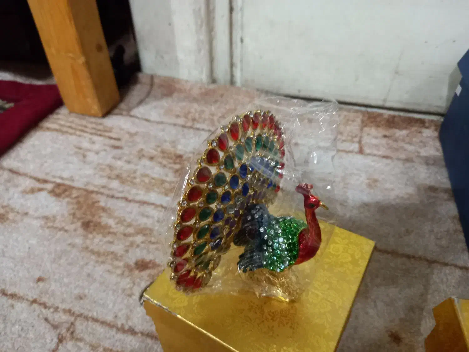 مجسمه هایه دکوری خاس|کلکسیون اشیاء عتیقه|خمینیشهر, |دیوار