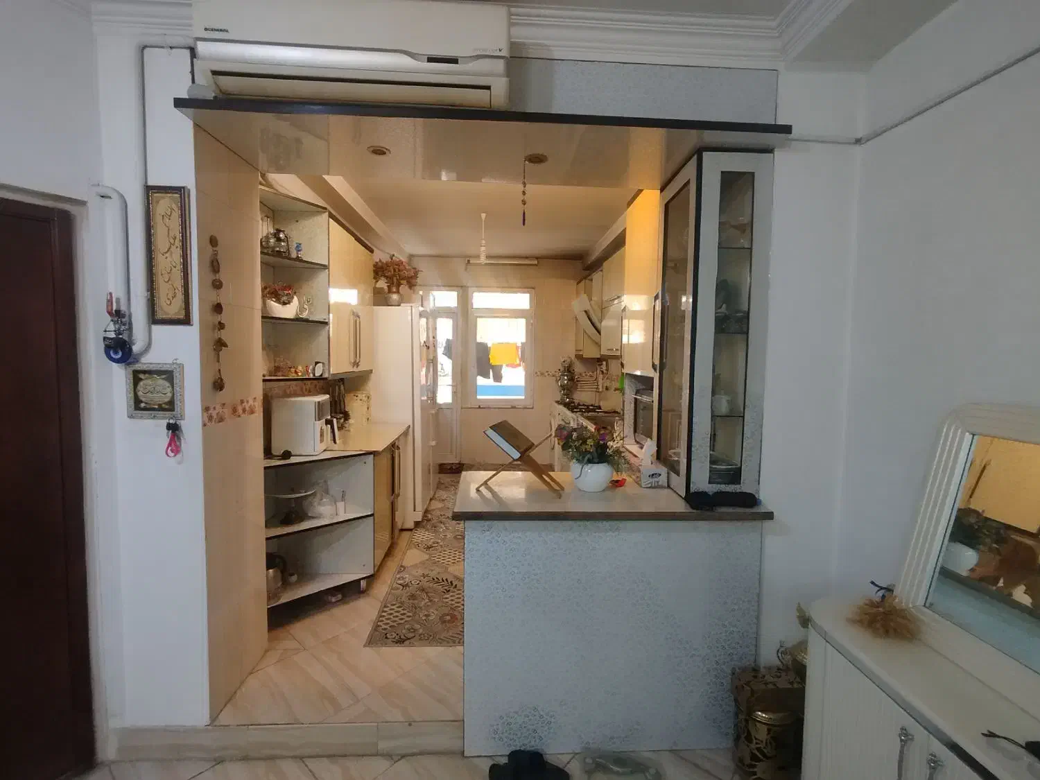 ۱۰۰ متر / آپارتمان دو واحدی / انقلاب « کوچه مطهری»|فروش آپارتمان|خرمآباد, |دیوار