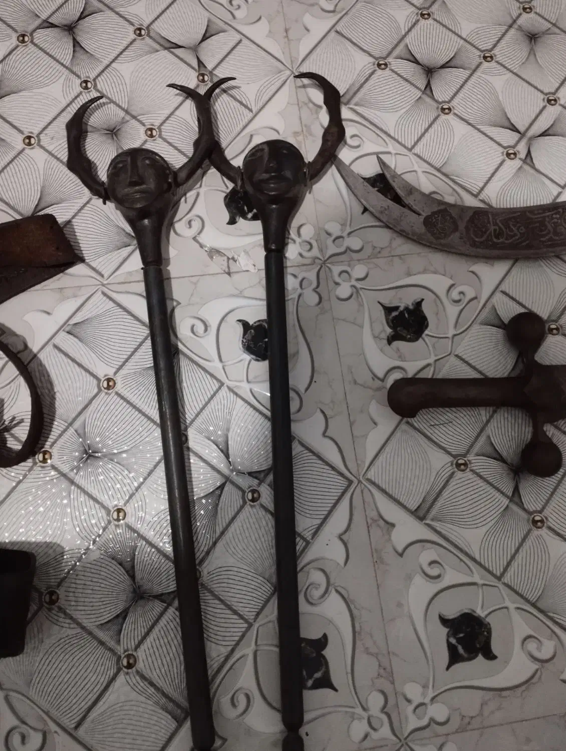 هیکلی و وسایل علامت|کلکسیون اشیاء عتیقه|تهران, حر|دیوار