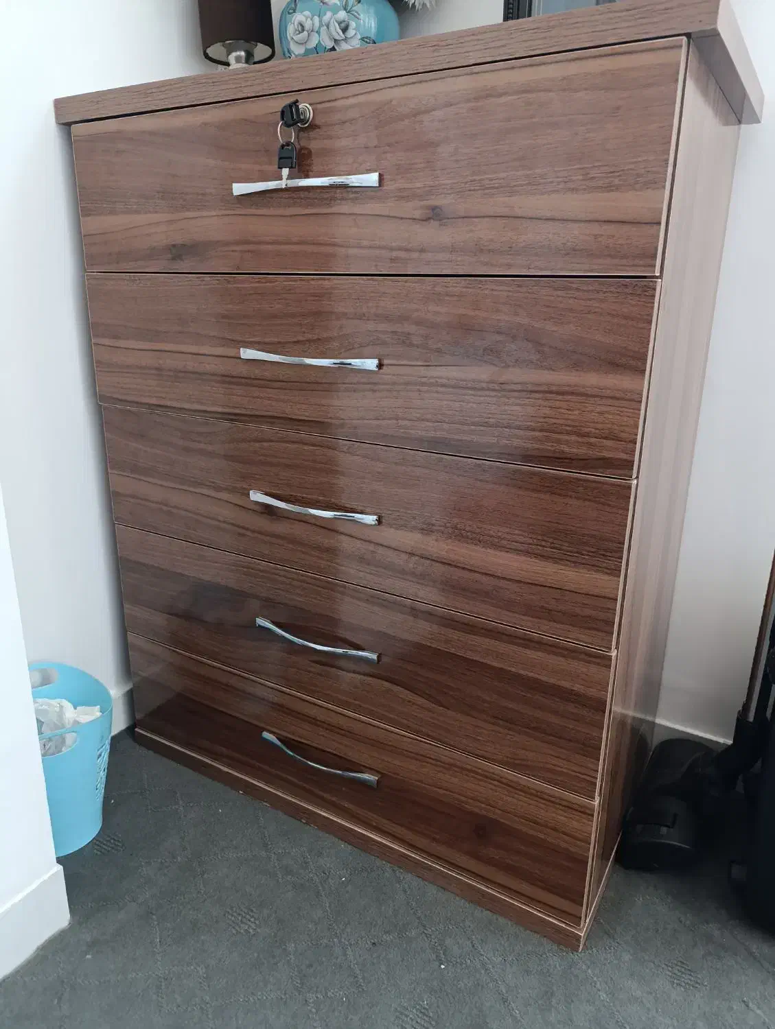 دراور کاملا سالم و در حد نو|جاکفشی، کمد، دراور|گرگان, |دیوار