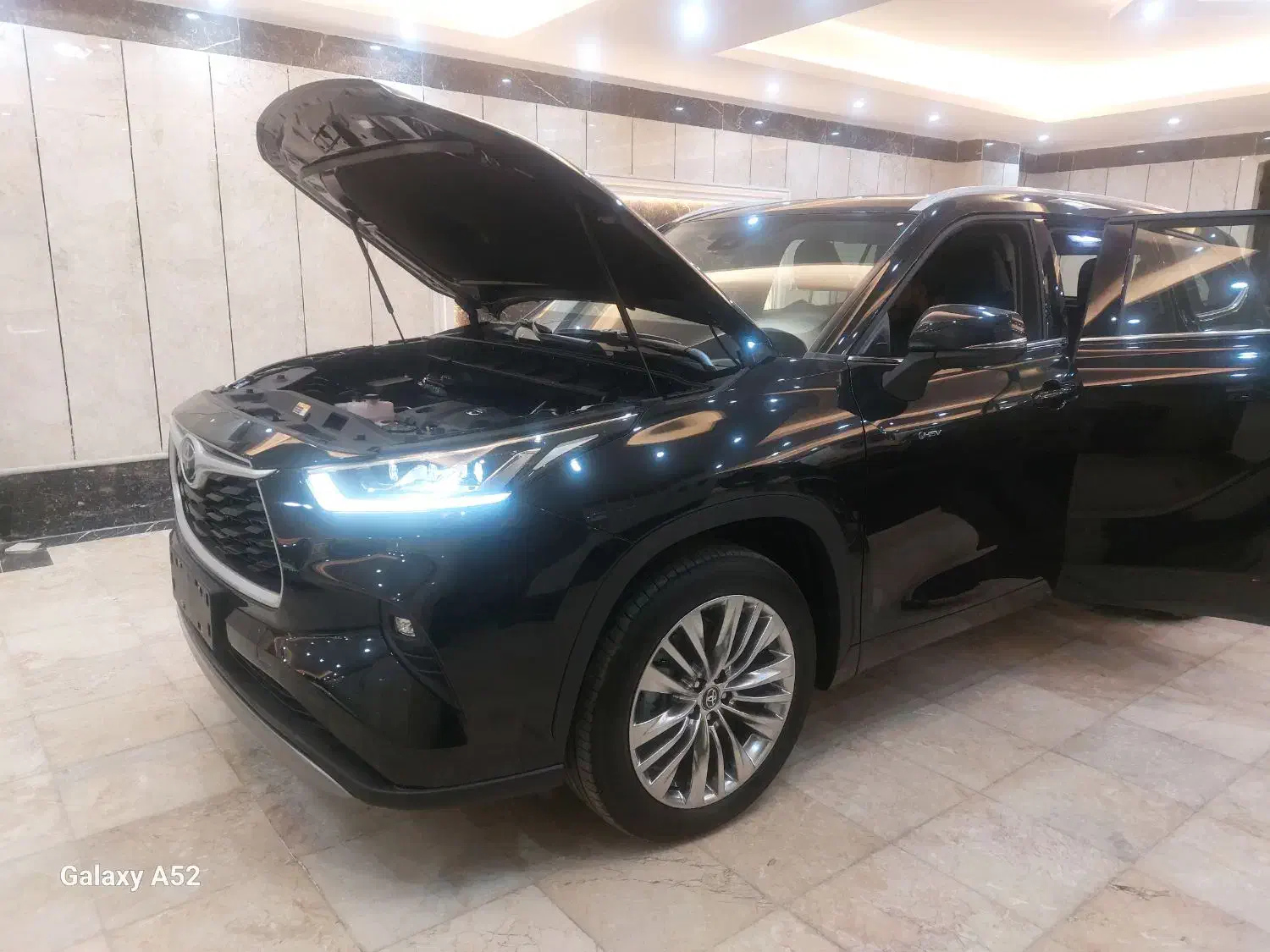 تویوتا هایلندر مدل 2025|خودرو سواری و وانت|تهران, پونک|دیوار