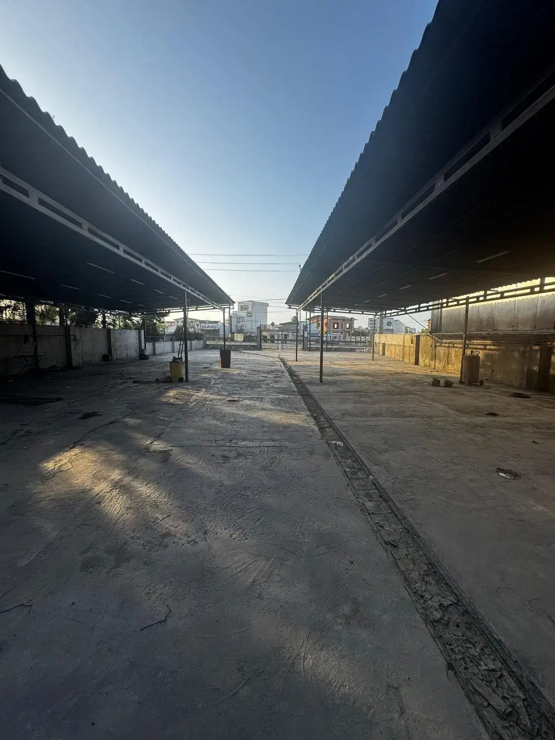 ۷۰۰ متر زمین تجاری کمربندی نوشهر|اجارهٔ مغازه و غرفه|نوشهر, |دیوار