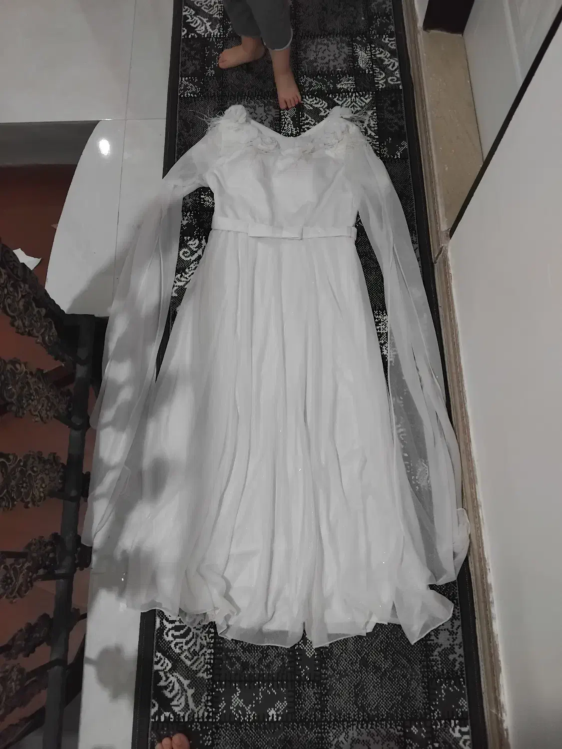 لباس عروس شیک قیمت اقتصادی|لباس|رشت, باهنر|دیوار