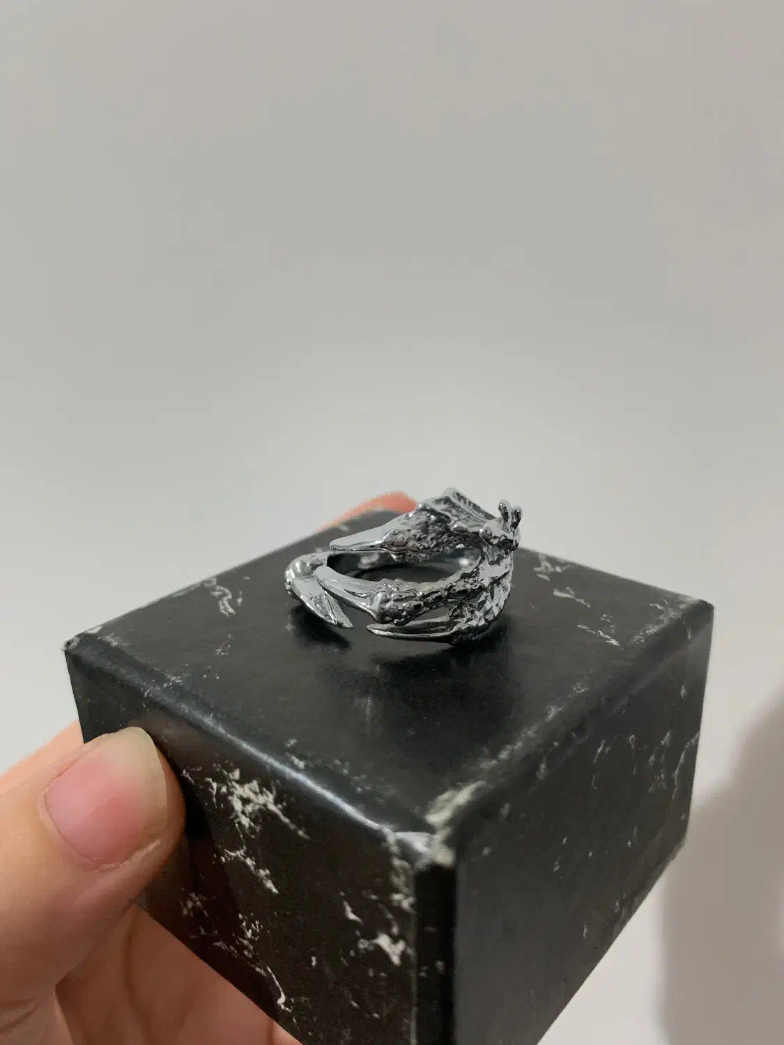 دو عدد انگشتر کاملا نو جعبه دار استیل رنگ ثابت|جواهرات|نظرآباد, شهرک فرهنگیان|دیوار