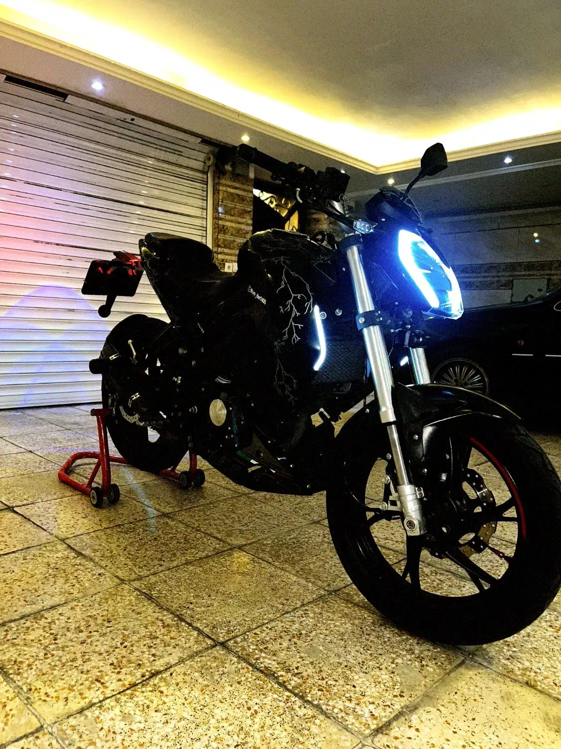 بنلی ۱۸۰s|موتورسیکلت|تهران, شهرک ولیعصر شمالی|دیوار