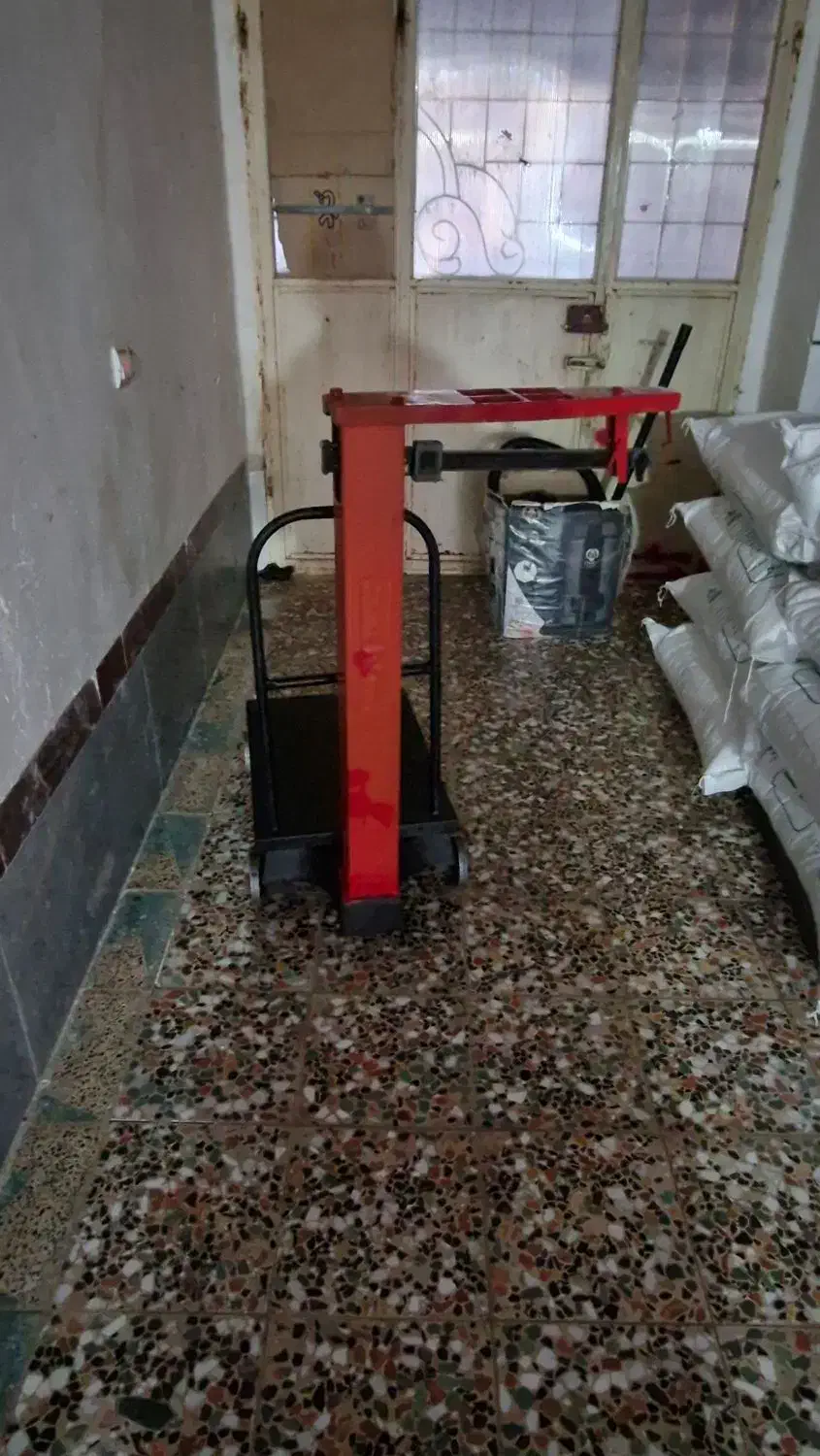 باسکول ۳۰۰ کیلو|فروشگاه و مغازه|سیوان, |دیوار