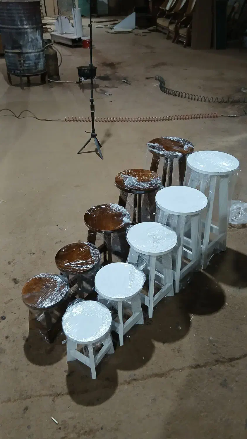 جاگلدانی استندگلدان پایه گل|صنایع دستی و سایر لوازم تزئینی|طرقبه, |دیوار