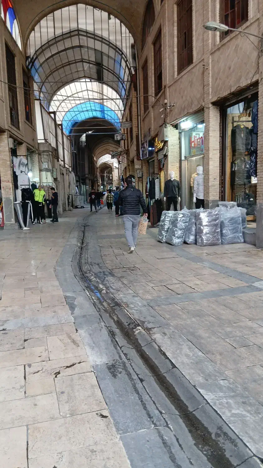 کارگر ساده|استخدام صنعتی، فنی، مهندسی|تهران, بازار|دیوار