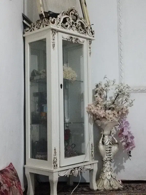 بوفه و گل و گلدان ست هم|گل مصنوعی|قدس, شهرقدس|دیوار