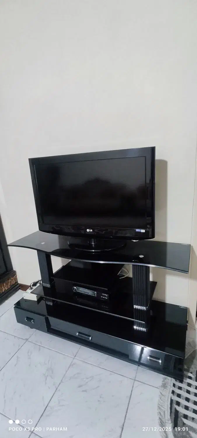 تلویزیون ۳۲ اینج ال جی|تلویزیون و پروژکتور|سهند, |دیوار