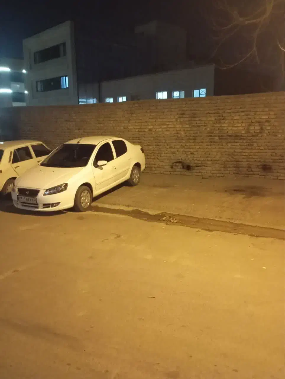 رانا پلاس ۱۴۰۳ بی رنگ بدون ضربه|خودرو سواری و وانت|اراک, |دیوار