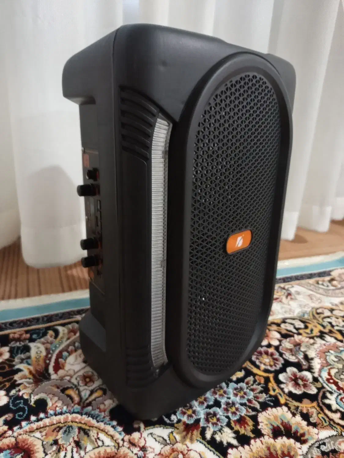 اسپیکر 6.5 اینچ دو باند|پخش‌کننده همراه|همدان, |دیوار