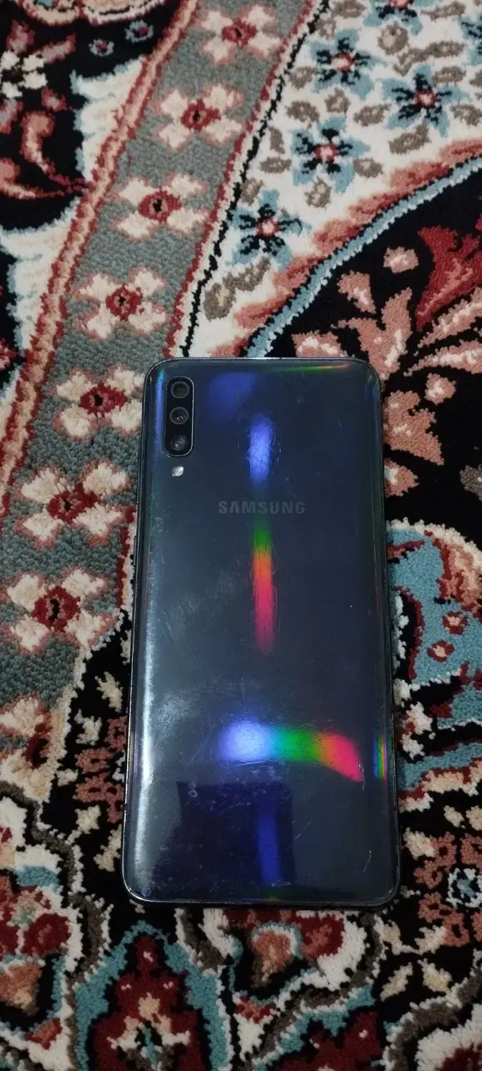 گوشی a70|موبایل|اسلام‌‌آباد غرب, |دیوار